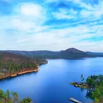 Luxurylake Apartman 公寓 *