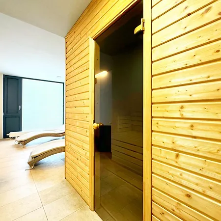 Appartamento Luxurylake Apartman *