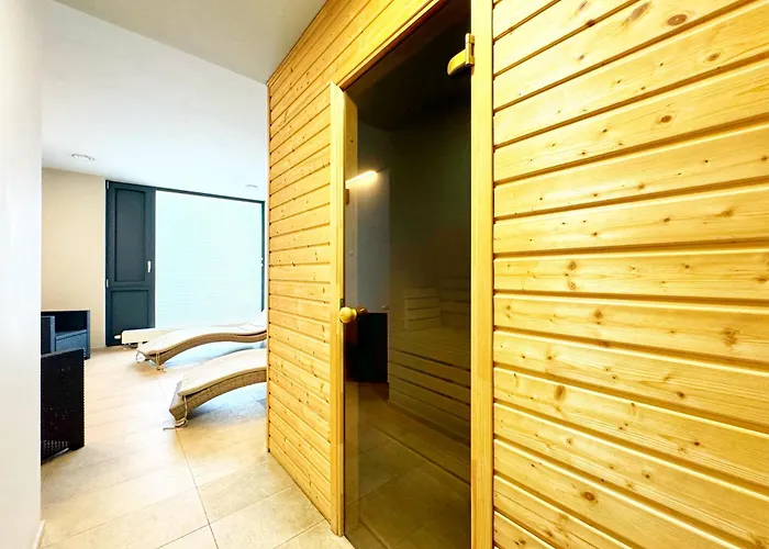 شقة Luxurylake Apartman *